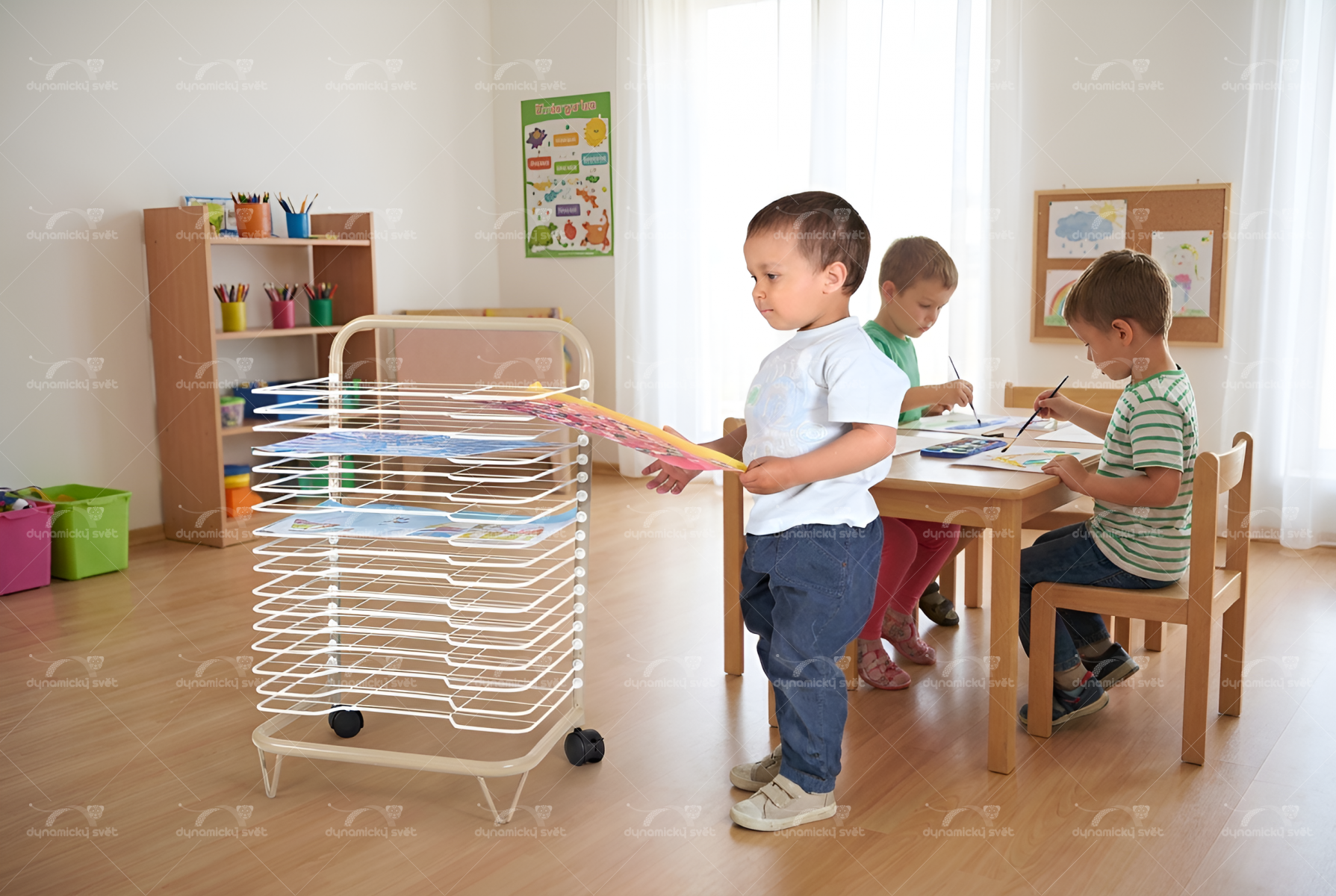 Sušák na výkresy/ stojan k sušení