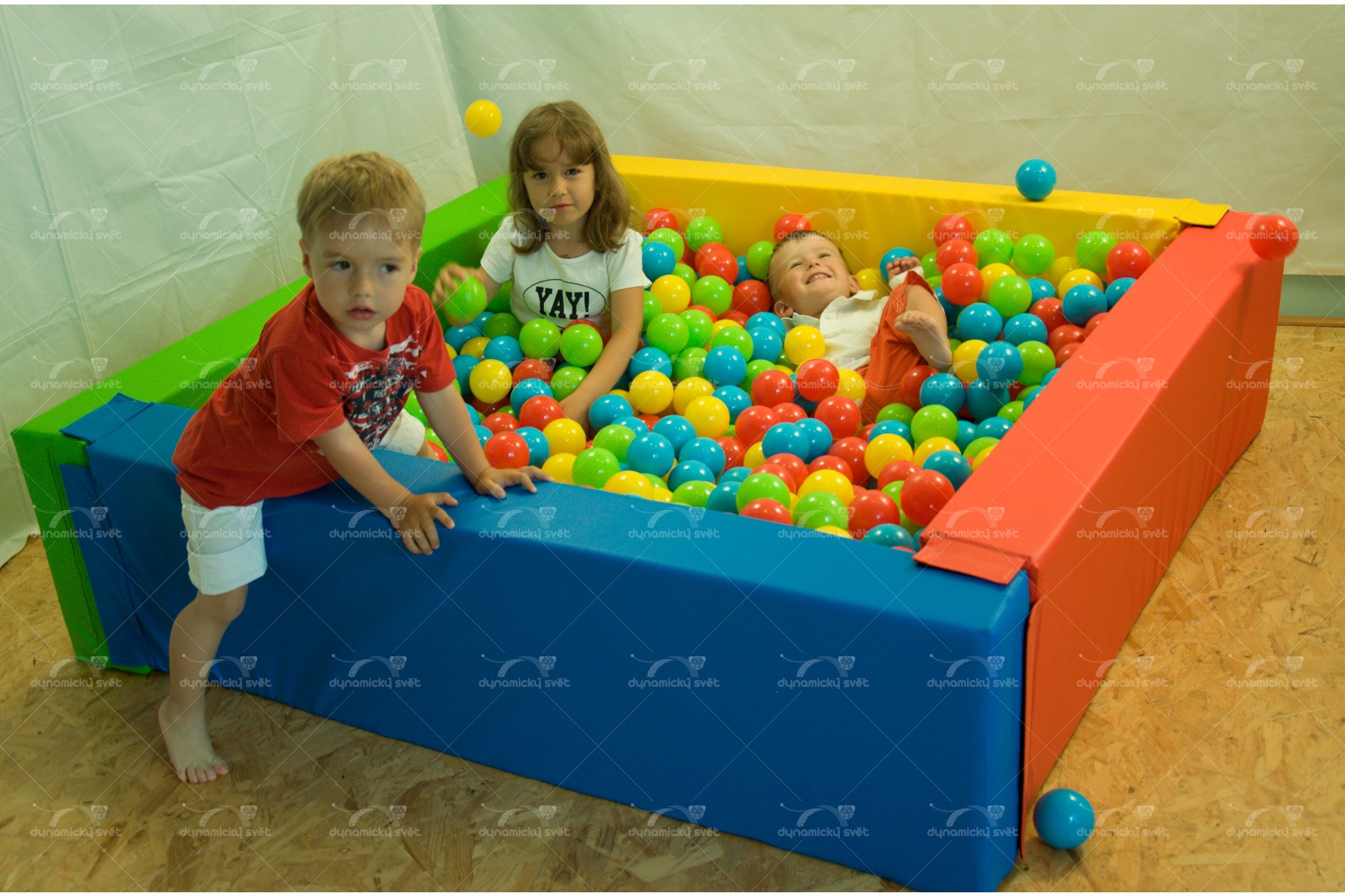 Bazén čtverec čtyřbarevný - koženka